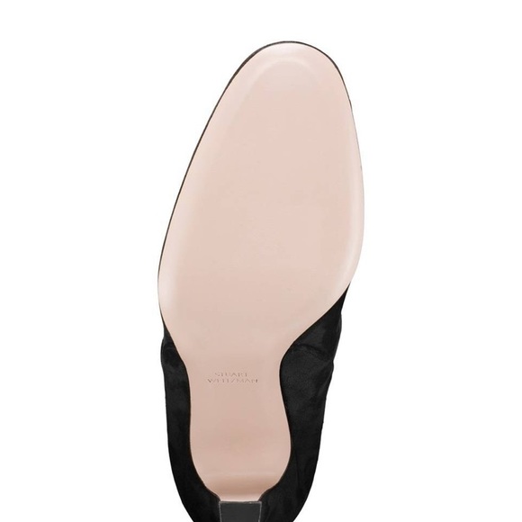 Boots - Picture 8 of 8